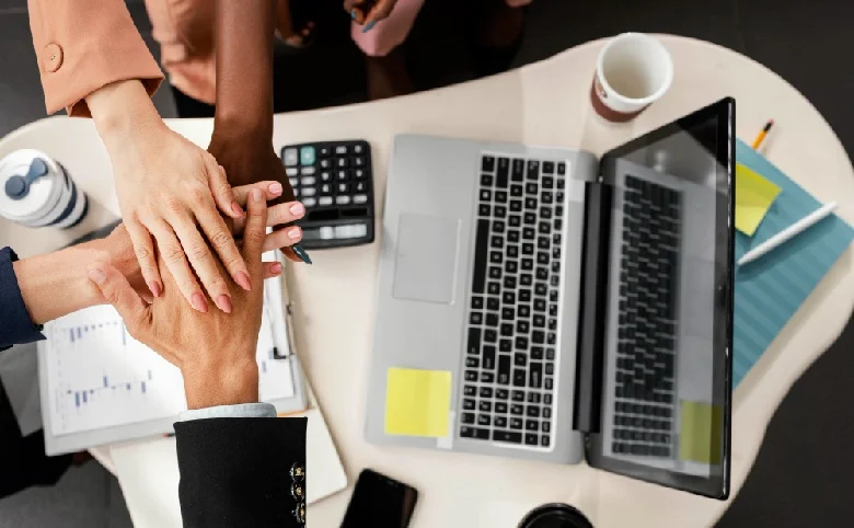 Kupas Tuntas Aturan Praktik Outsourcing Terbaru di Indonesia